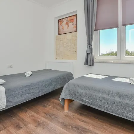 Villa Casa Di Marko-new Modern Rustic House With Pool And Spacious Garden!