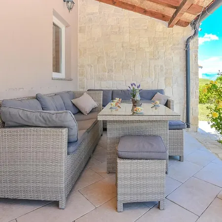Casa Di Marko-new Modern Rustic House With Pool And Spacious Garden! Privlaka (Zadar)