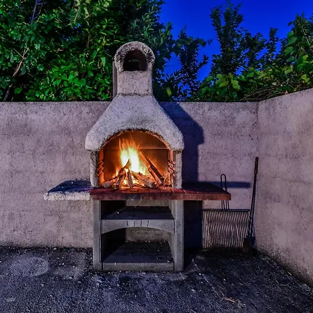 Casa Di Marko-new Modern Rustic House With Pool And Spacious Garden! *