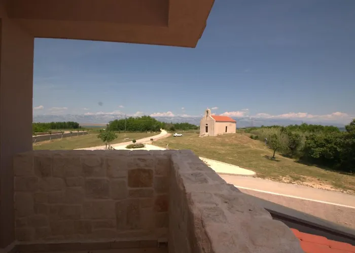 Casa Di Marko-new Modern Rustic House With Pool And Spacious Garden! Privlaka (Zadar)