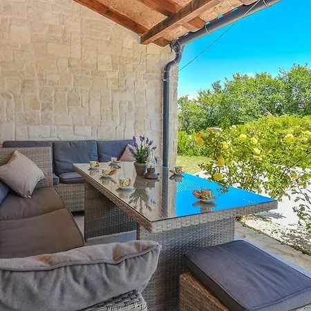 Villa Casa Di Marko-new Modern Rustic House With Pool And Spacious Garden!