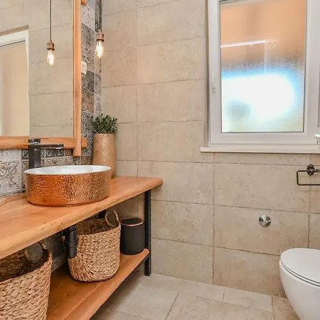 Casa Di Marko-new Modern Rustic House With Pool And Spacious Garden! Villa