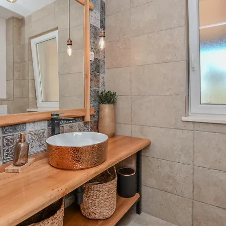 Villa Casa Di Marko-new Modern Rustic House With Pool And Spacious Garden! *