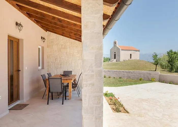 Casa Di Marko-new Modern Rustic House With Pool And Spacious Garden! Privlaka (Zadar)